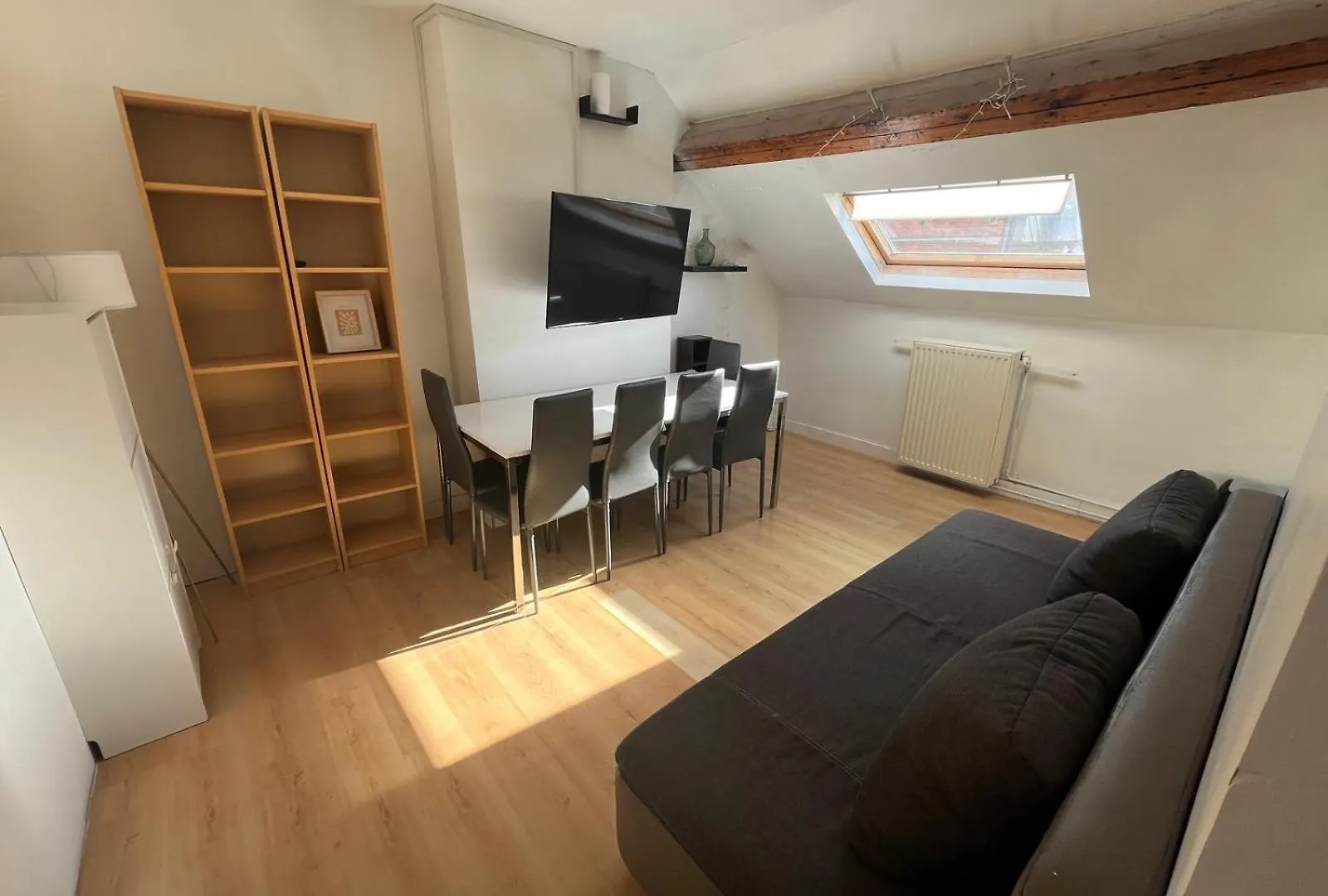 European District Apartment Thirteen Брюссель
